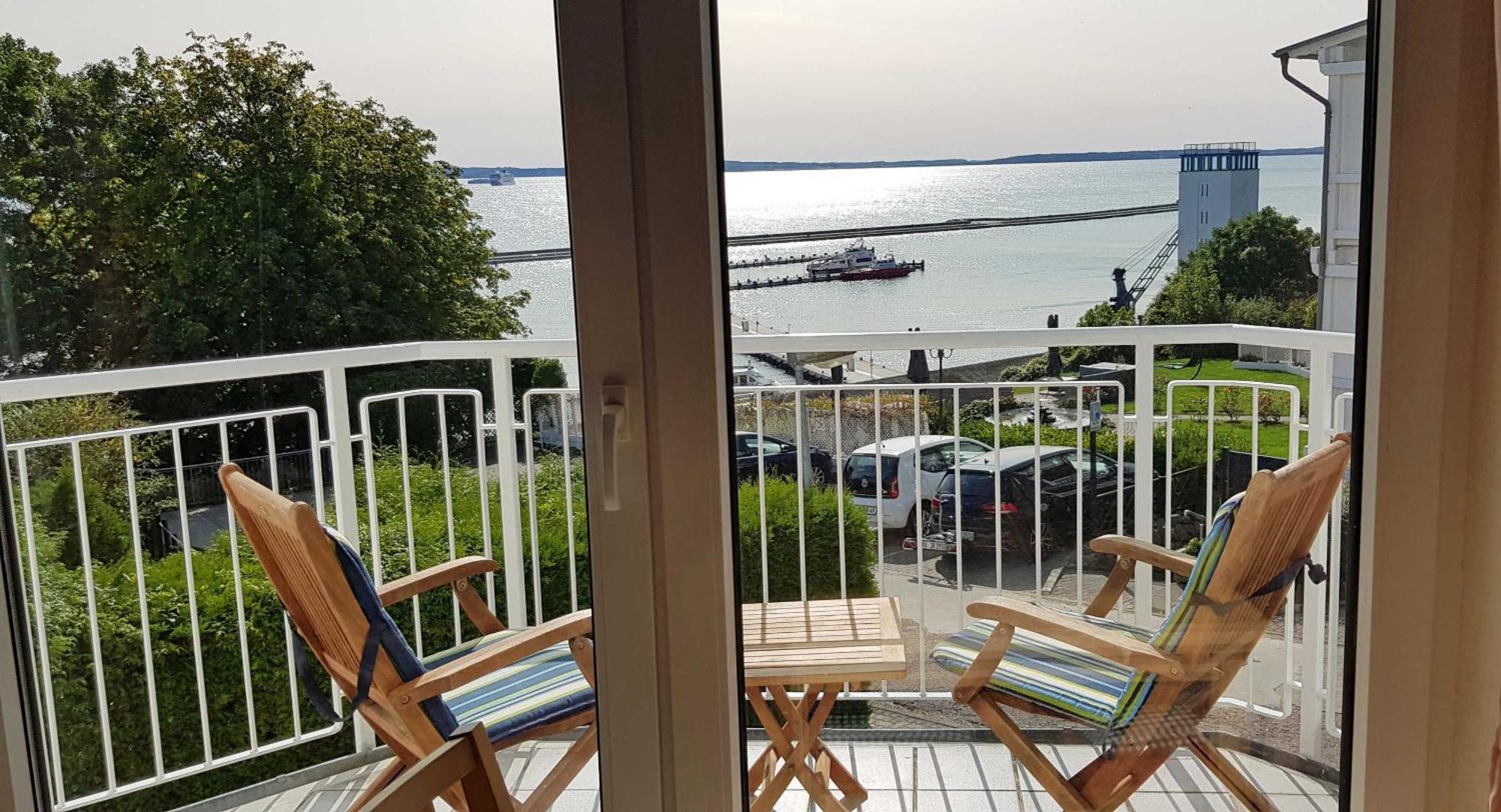 Ferienappartement Fraenzi Mit Herr Sassnitz Exteriör bild